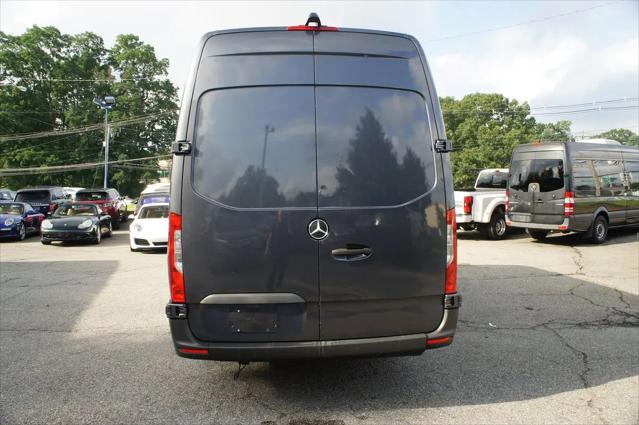 2019 Mercedes-Benz Sprinter 4500 High Roof V6
