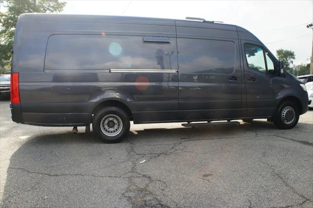 2019 Mercedes-Benz Sprinter 4500 High Roof V6