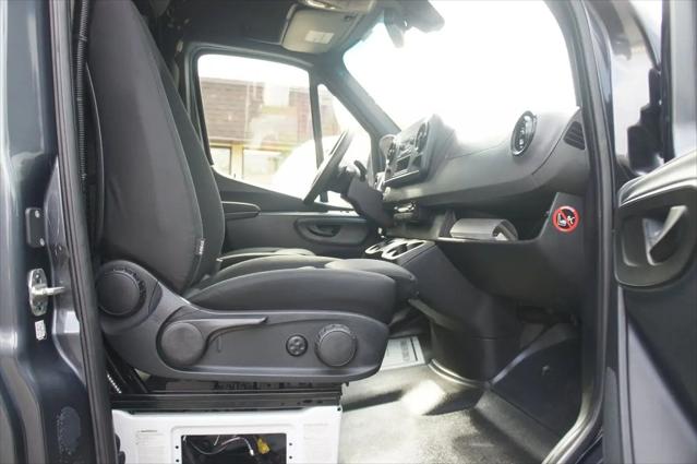 2019 Mercedes-Benz Sprinter 4500 High Roof V6