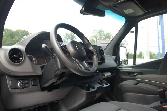 2019 Mercedes-Benz Sprinter 4500 High Roof V6