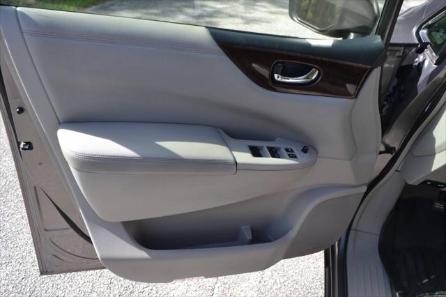 2014 Nissan Quest SV