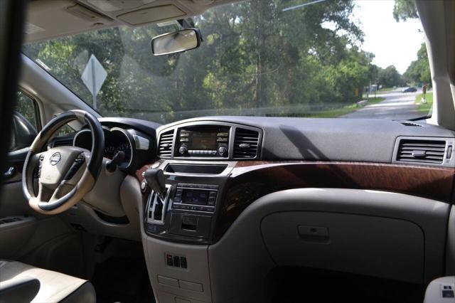 2014 Nissan Quest SV