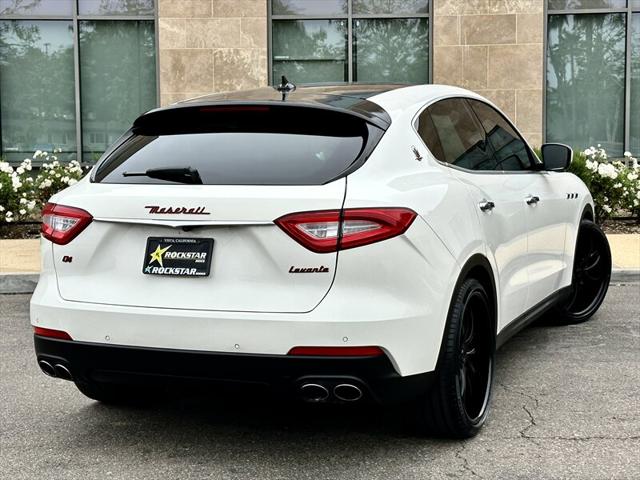 2018 Maserati Levante Base