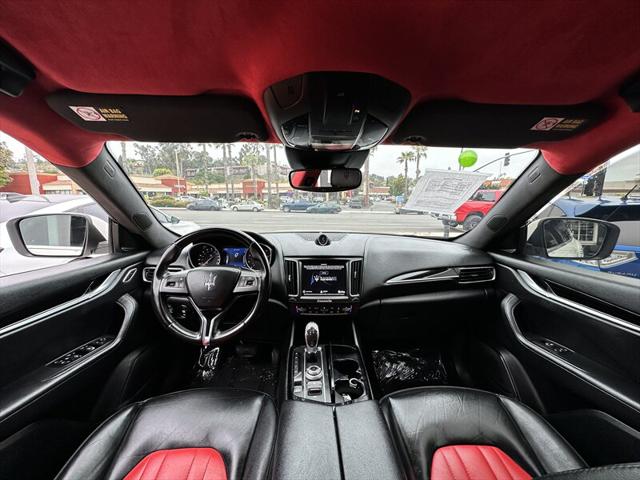 2018 Maserati Levante Base