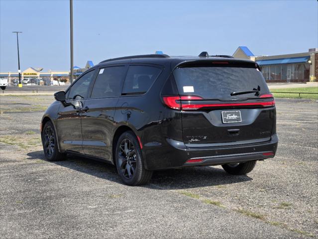 2023 Chrysler Pacifica PACIFICA LIMITED