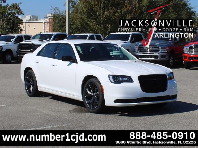 2023 Chrysler Chrysler 300 300 TOURING