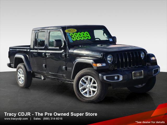 2023 Jeep Gladiator GLADIATOR SPORT S 4X4