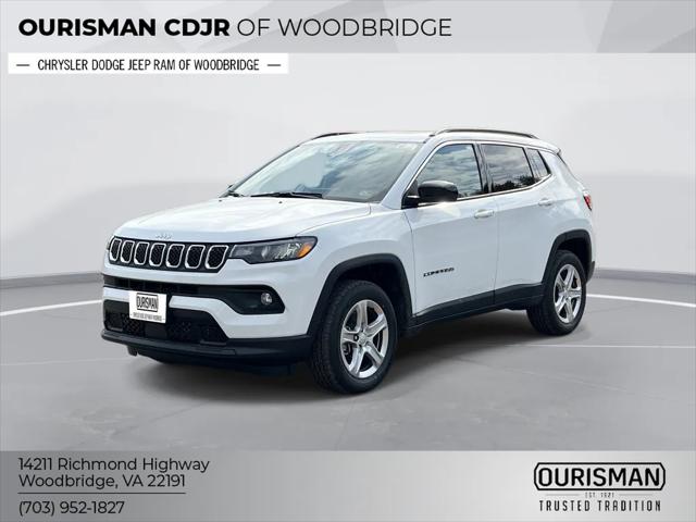 2024 Jeep Compass COMPASS LATITUDE 4X4