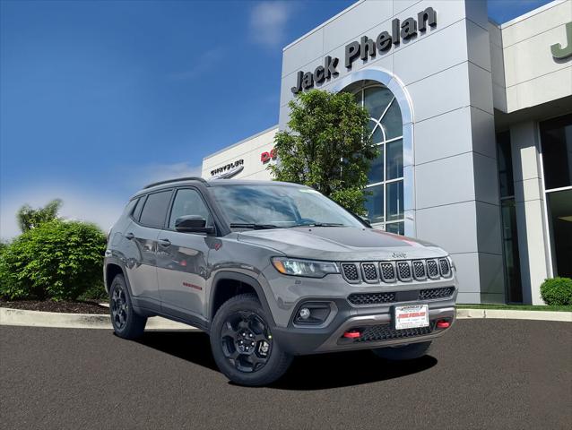 2024 Jeep Compass COMPASS TRAILHAWK 4X4