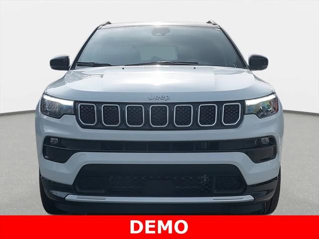 2024 Jeep Compass COMPASS LIMITED 4X4