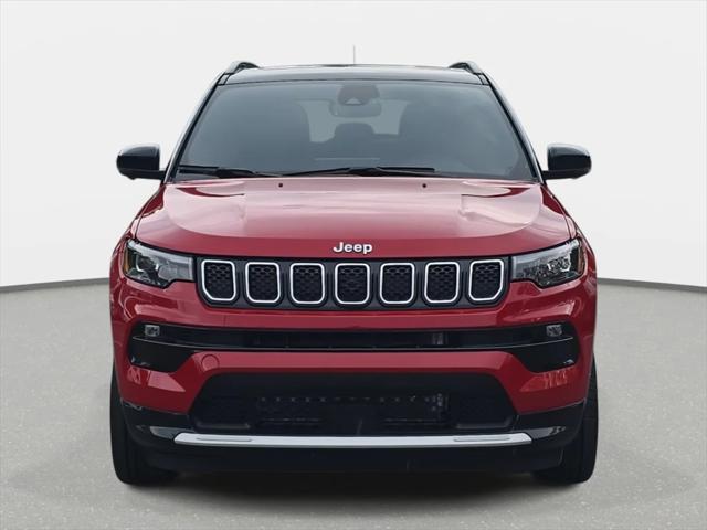 2024 Jeep Compass COMPASS LIMITED 4X4