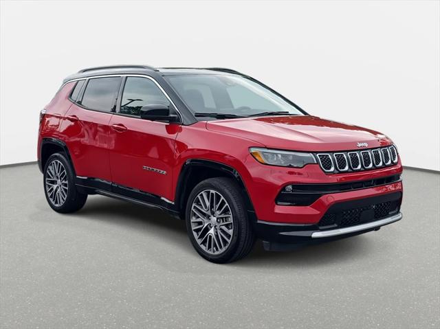 2024 Jeep Compass COMPASS LIMITED 4X4