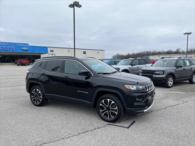 2024 Jeep Compass COMPASS LIMITED 4X4