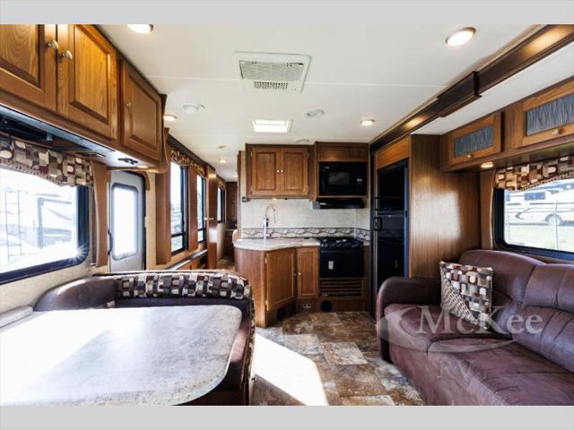 2016 Ford E-450 Cutaway Unknown