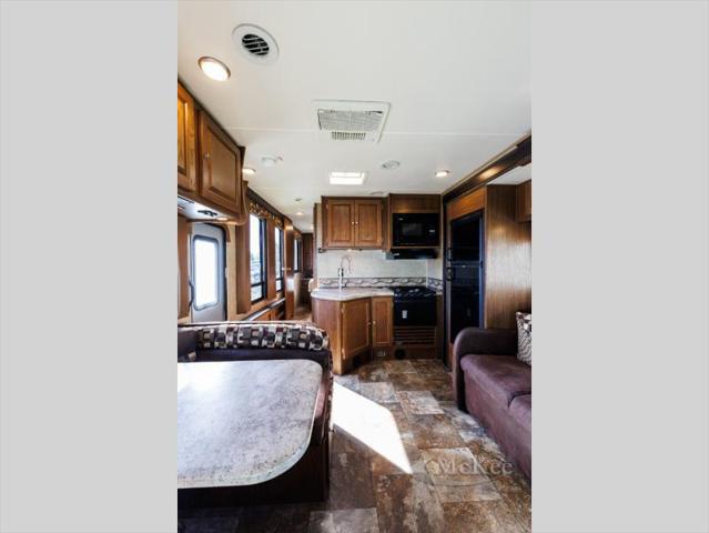 2016 Ford E-450 Cutaway Unknown