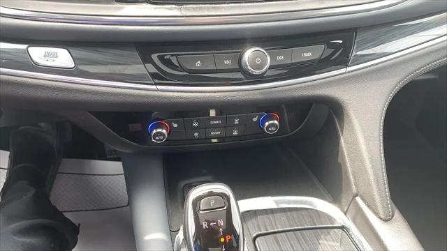 2020 Buick Enclave AWD Essence