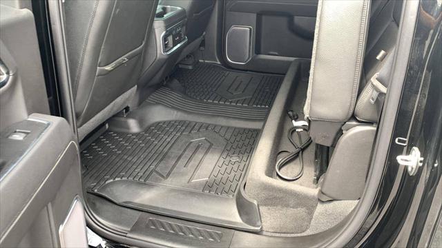 2022 GMC Sierra 1500 4WD Crew Cab Short Box Denali