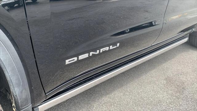 2022 GMC Sierra 1500 4WD Crew Cab Short Box Denali