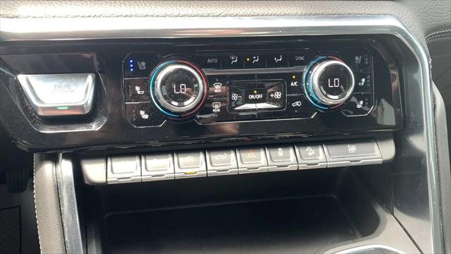 2022 GMC Sierra 1500 4WD Crew Cab Short Box Denali