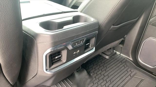 2022 GMC Sierra 1500 4WD Crew Cab Short Box Denali