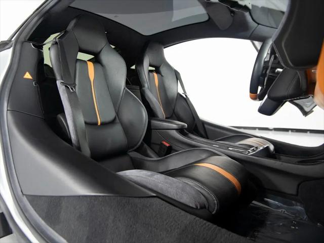 2017 McLaren 570GT Standard