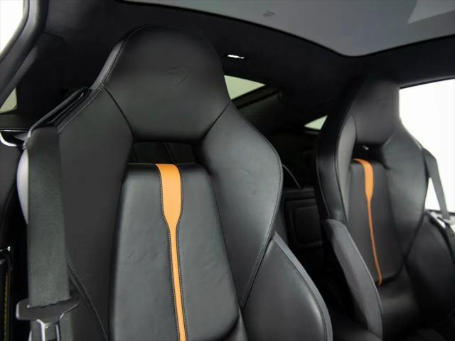 2017 McLaren 570GT Standard