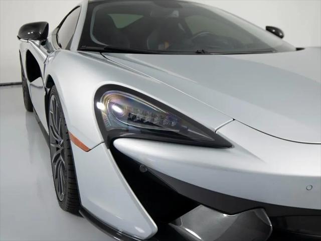 2017 McLaren 570GT Standard