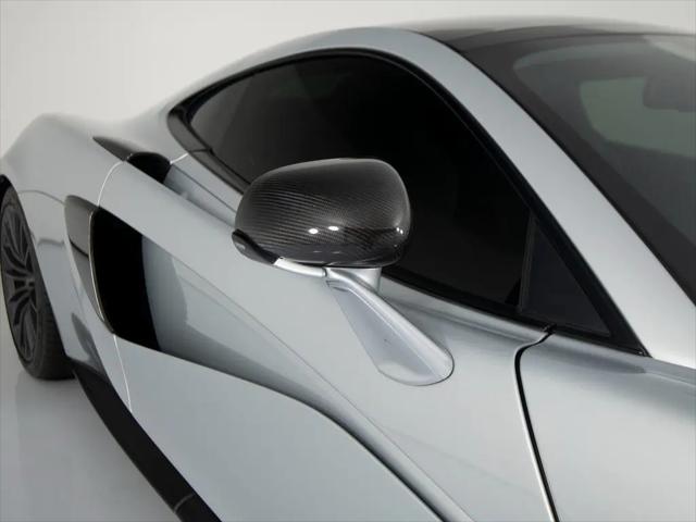 2017 McLaren 570GT Standard