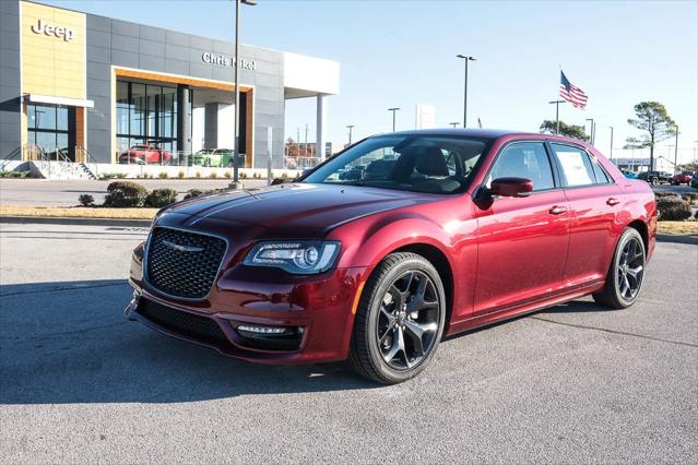 2023 Chrysler Chrysler 300 300 TOURING L RWD