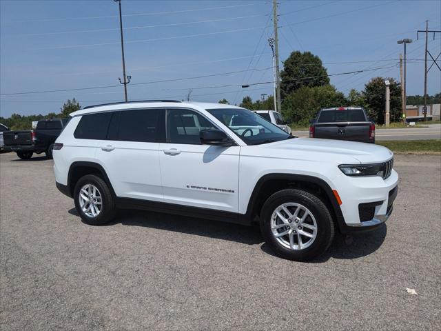 2022 Jeep Grand Cherokee L Laredo 4x2