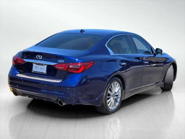 2023 INFINITI Q50 LUXE