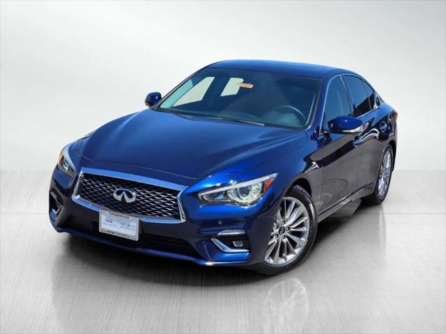2023 INFINITI Q50 LUXE