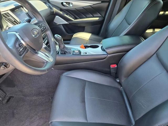 2023 INFINITI Q50 LUXE