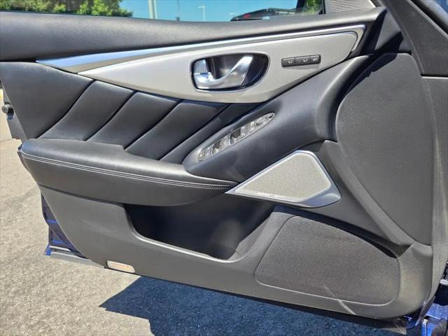 2023 INFINITI Q50 LUXE