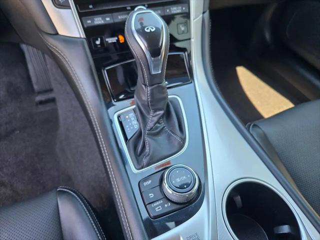 2023 INFINITI Q50 LUXE