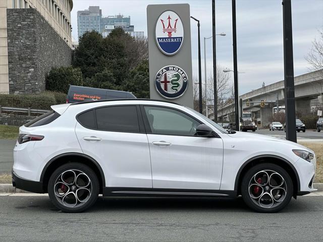 2024 Alfa Romeo Stelvio STELVIO Ti AWD