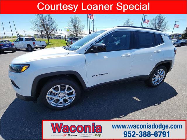 2024 Jeep Compass COMPASS LATITUDE LUX 4X4