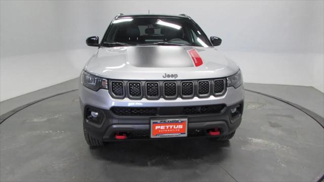 2024 Jeep Compass COMPASS TRAILHAWK 4X4