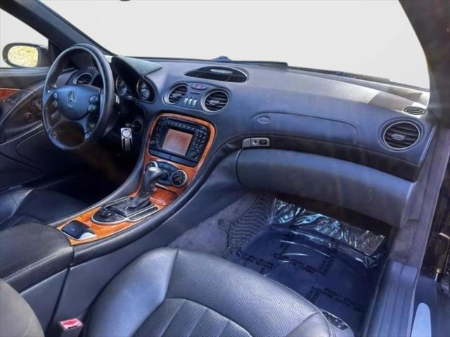 2004 Mercedes-Benz SL SL 55 AMG Roadster 2D