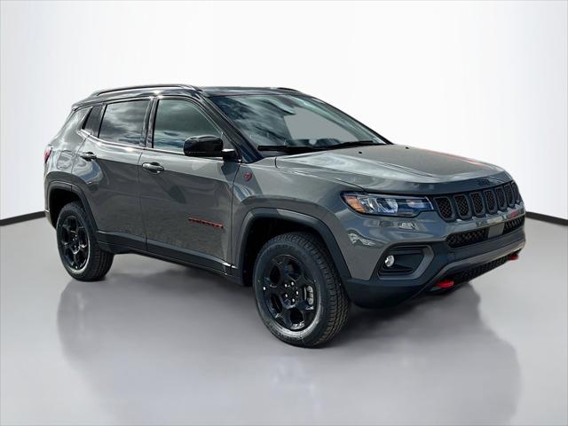 2024 Jeep Compass COMPASS TRAILHAWK 4X4