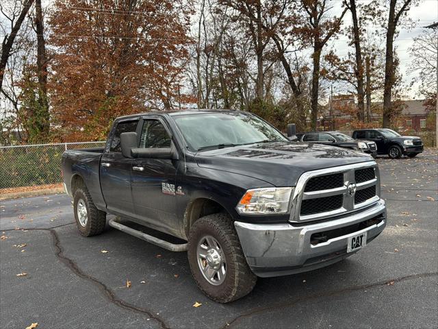 2017 RAM 2500 SLT Crew Cab 4x4 64 Box 2017 RAM 2500 SLT Crew Cab 4x4 64 Box