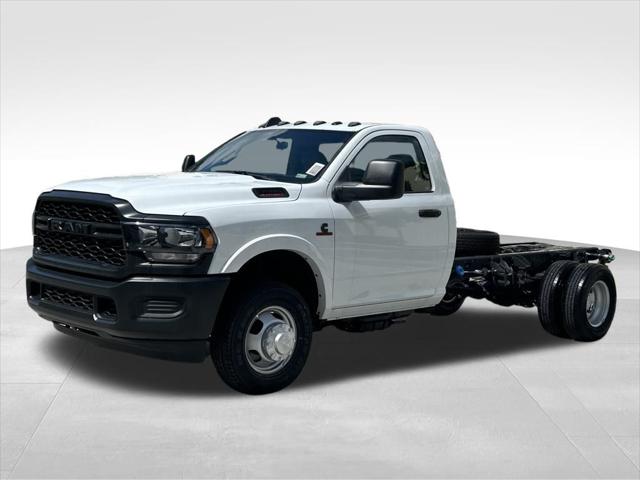 2024 RAM Ram 3500 Chassis Cab RAM 3500 TRADESMAN CHASSIS REGULAR CAB 4X2 84 CA