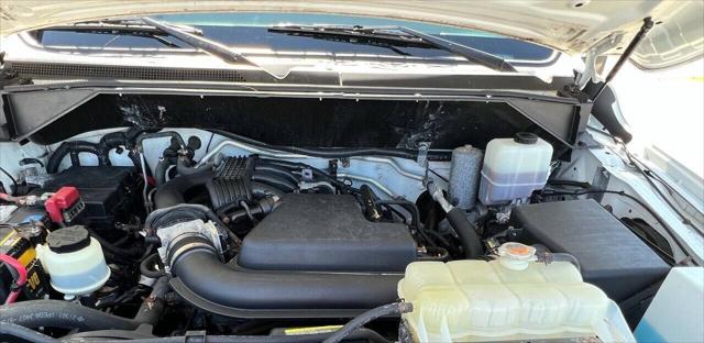2018 Nissan 2500 S V6