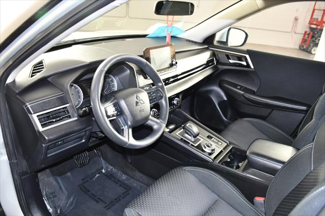 2022 Mitsubishi Outlander ES 2.5 S-AWC
