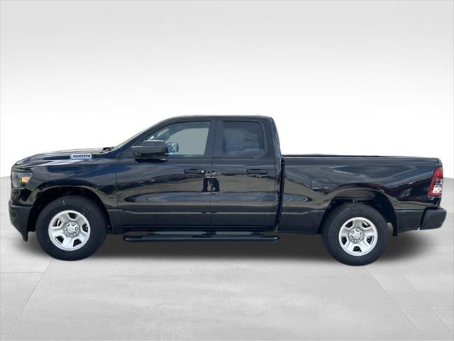2024 RAM Ram 1500 RAM 1500 TRADESMAN QUAD CAB 4X4 64 BOX