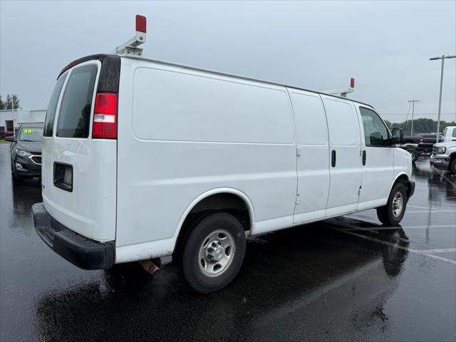 2022 Chevrolet Express Cargo RWD 2500 Extended Wheelbase WT