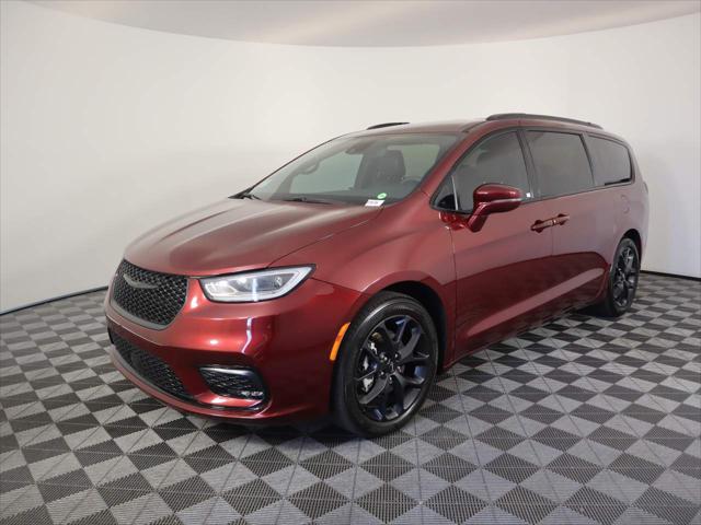 2022 Chrysler Pacifica Touring L