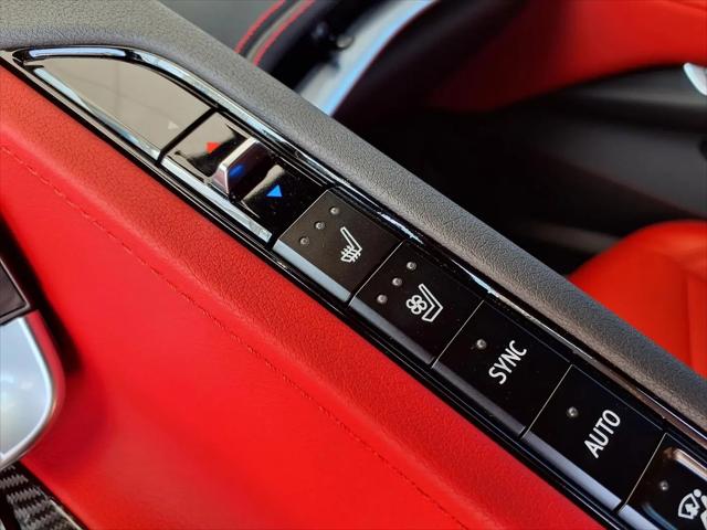 2022 Chevrolet Corvette Stingray RWD Convertible 2LT