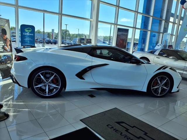 2022 Chevrolet Corvette Stingray RWD Convertible 2LT