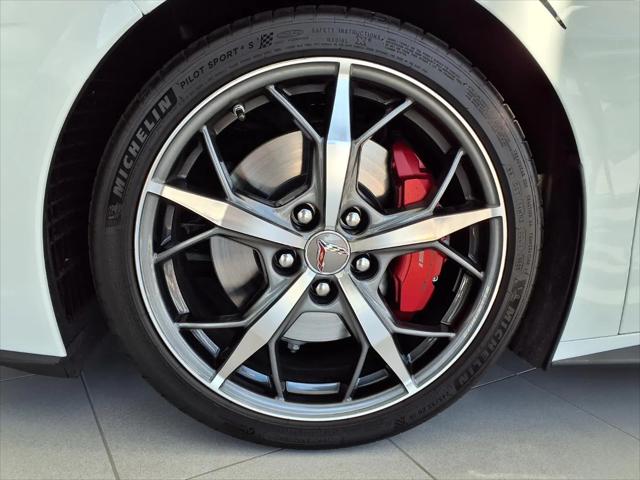 2022 Chevrolet Corvette Stingray RWD Convertible 2LT